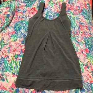 Lululemon 2-in-1 tank
